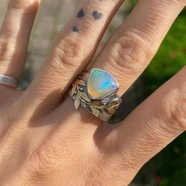 Leaf Geometric Opal Ring Unique Joyas