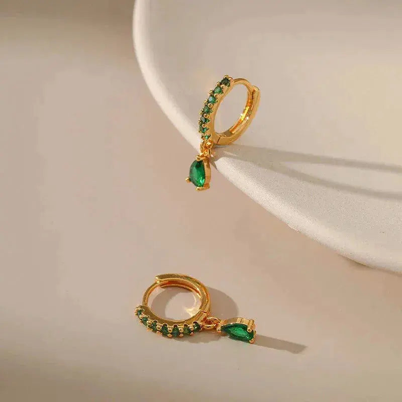 Zirconia earrings with emerald in gold Unique Joyas