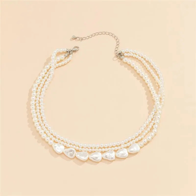 White Stone and Pearl Necklace in Gold Claire