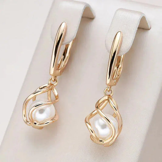 Elegant Gold Pearl Earrings Unique Joyas