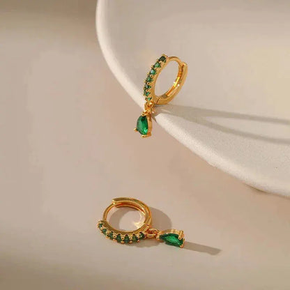 Zirconia earrings with emerald in gold Unique Joyas