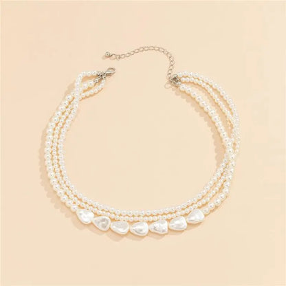 White Stone and Pearl Necklace in Gold Claire